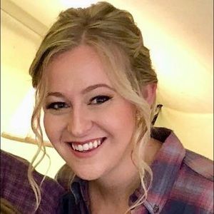 Meet your Posher, Kelsey